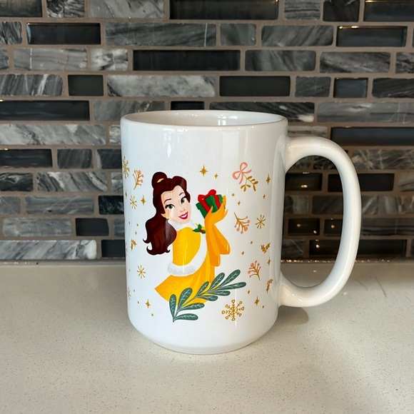Brand New 15oz Holiday Belle Coffee Mug - Picture 1 of 4